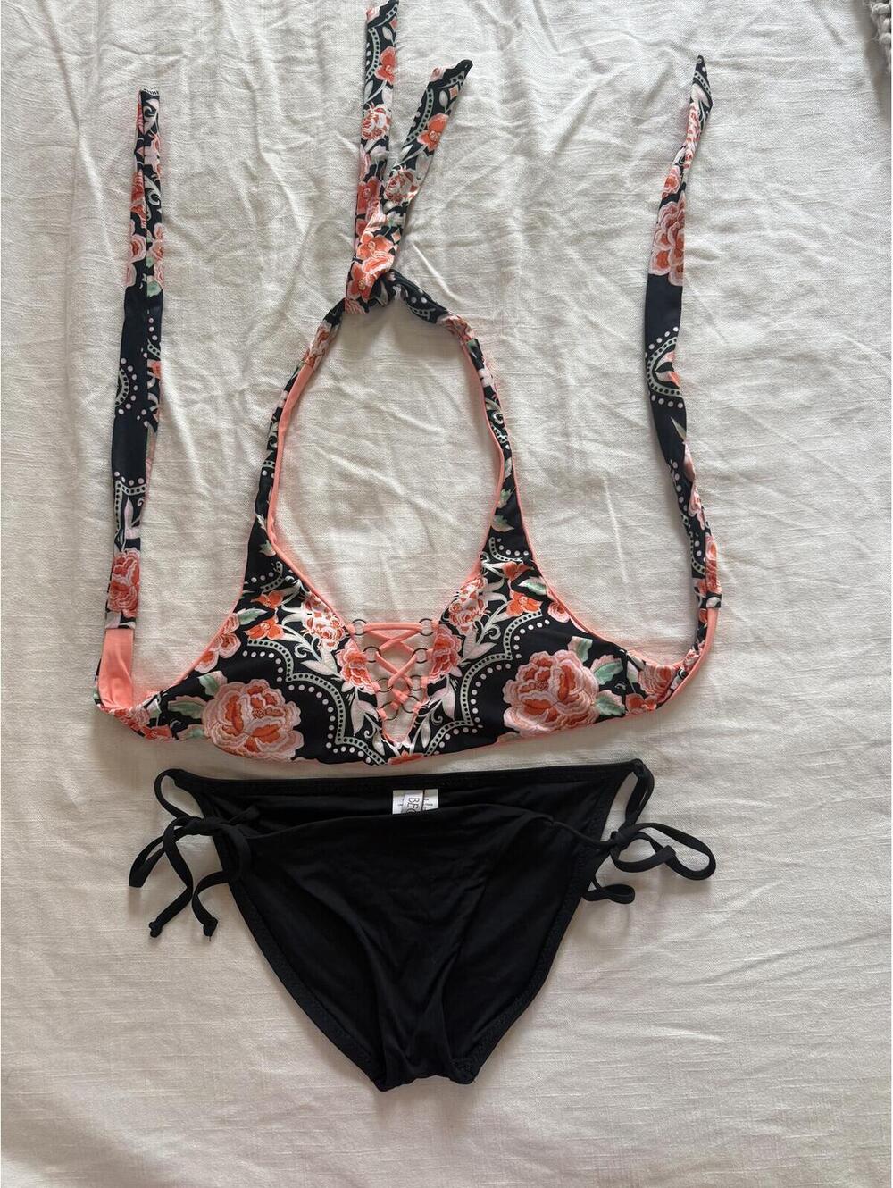 BECCA Floral Print Bikini small